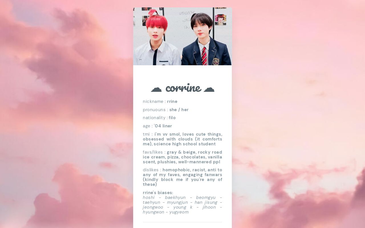 Carrd profile picture for @corr